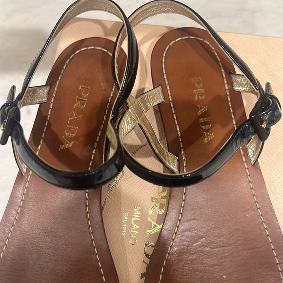 Prada Black Vernice Sandal - Picture 3 of 15